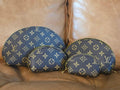 Clam pouch set