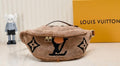 Elle Teddy Bum Bag