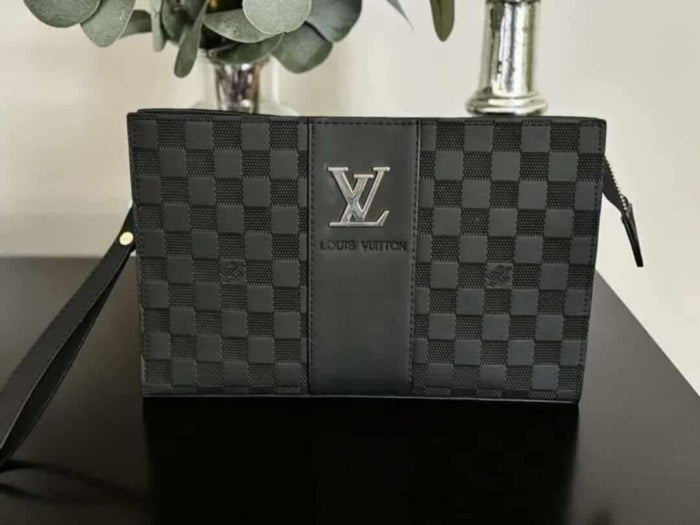 L Black Check Clutch
