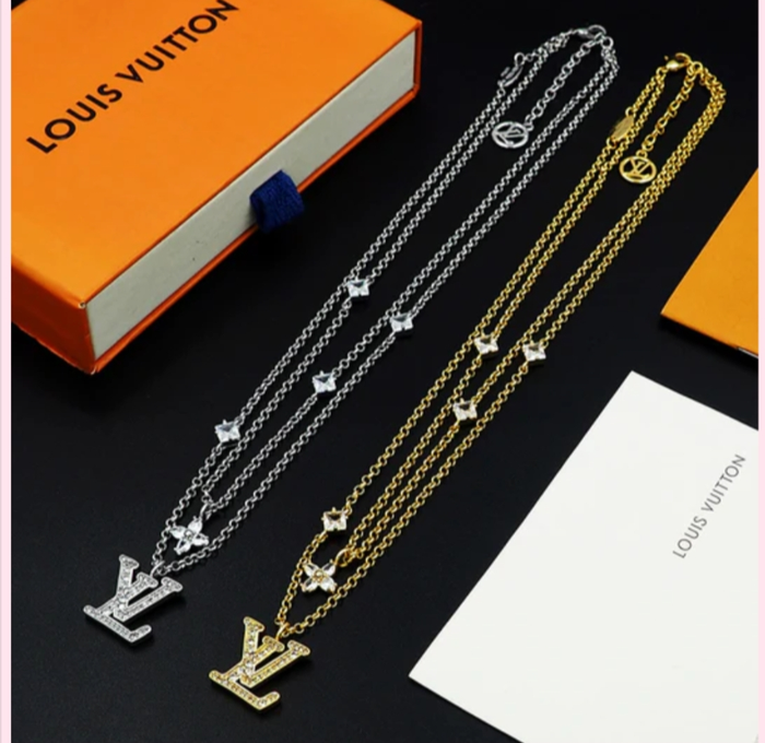 L Logo Flower Necklace