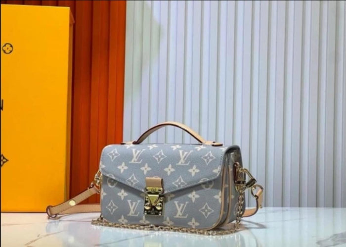New Color Crossbody