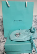 T ring Halo Emerald Cut